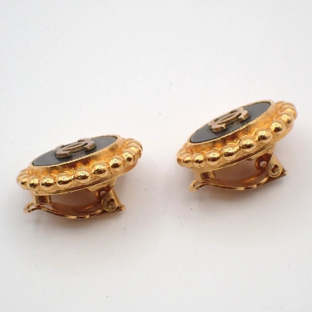 CHANEL CC Logo Button Round Earrings 93A Clip-on Gold BK Vintage France 81RL678 - Picture 3 of 15